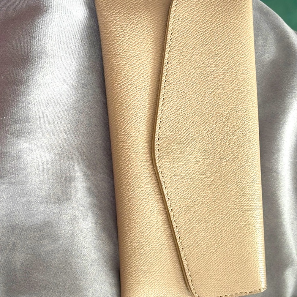 Francesca’s wallet